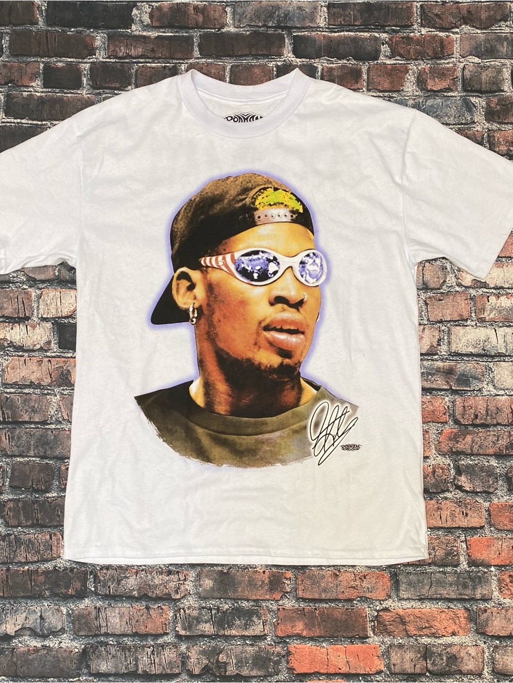 White Short Sleeve Graphic Tee with Portrait Print